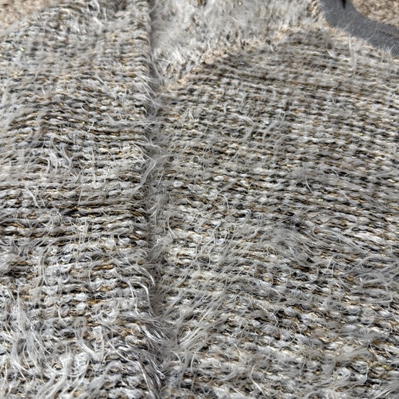 Calvin Rucker Gray Textured Sweater With Gold Thread Detailing - Picture 2 of 4